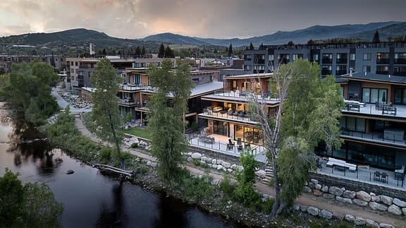 Riverlight Lodge